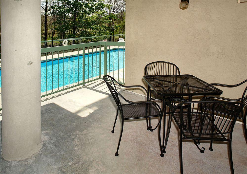 River Place 209 1br * Pigeon Forge