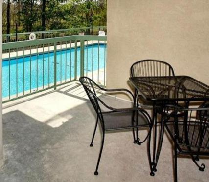 River Place 209 1br