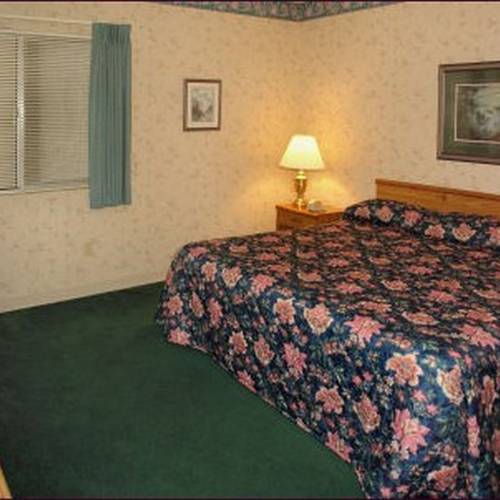 River Place 209 1br Pigeon Forge